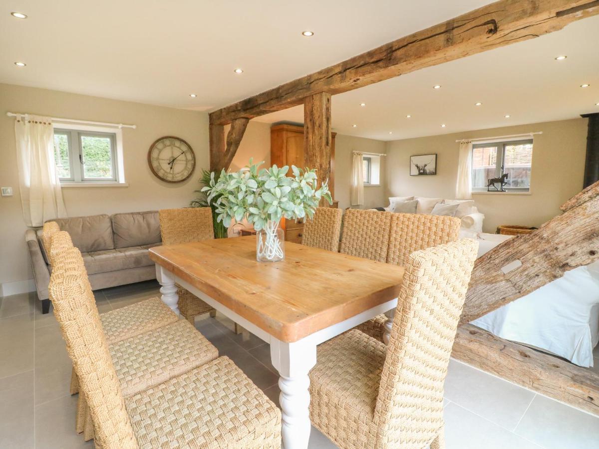 Villa Upper Barn à Stafford Extérieur photo