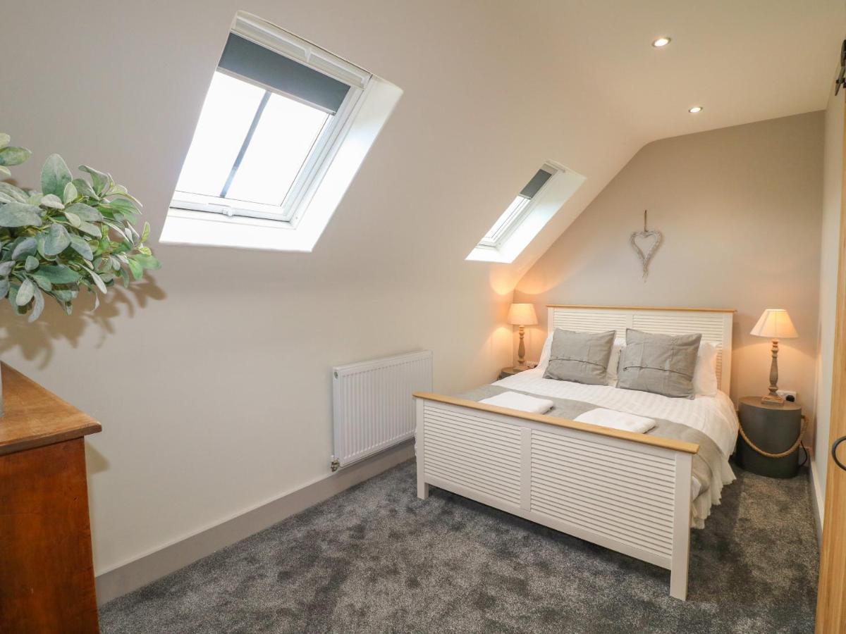 Villa Upper Barn à Stafford Extérieur photo